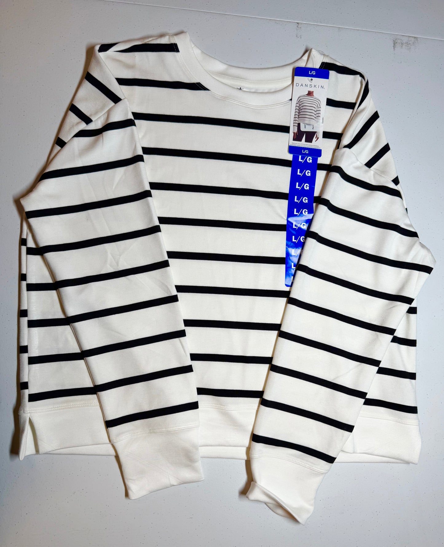 17 morceaux de vêtements pour femmes taille Large #002